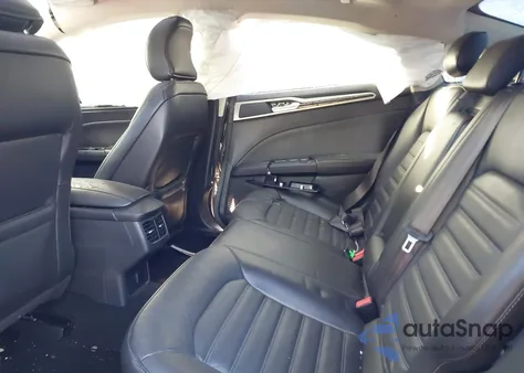 2015 Ford Fusion Se z USA, uszkodzony, nr VIN 3FA6P0H99FR192347